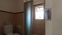 Bathroom 1 - 5 square meters of property in Karenpark