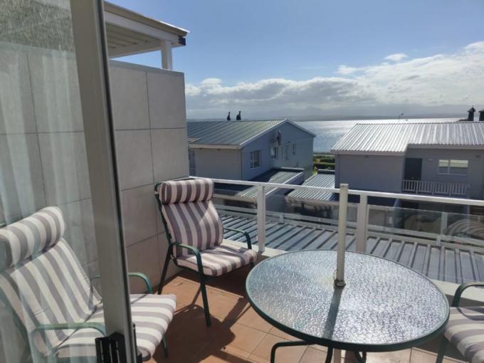 3 Bedroom Apartment to Rent in Mossel Bay - Property to rent - MR632780