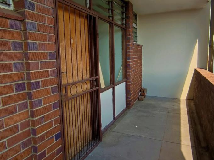 1 Bedroom Apartment for Sale For Sale in Polokwane - MR632842