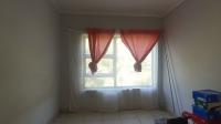 Bed Room 1 - 11 square meters of property in Heatherview