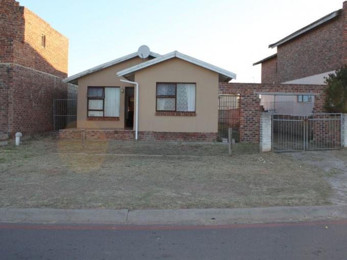 2 Bedroom House for Sale For Sale in Booysen Park - MR632972