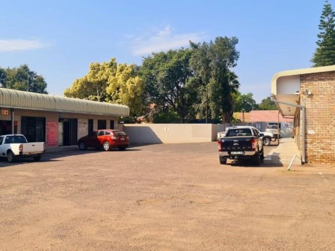 Commercial for Sale For Sale in Rustenburg - MR633004