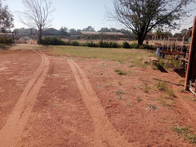 Commercial for Sale For Sale in Stilfontein - MR633099