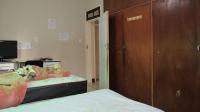 Main Bedroom - 25 square meters of property in Brixton