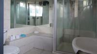 Main Bathroom - 4 square meters of property in Brixton