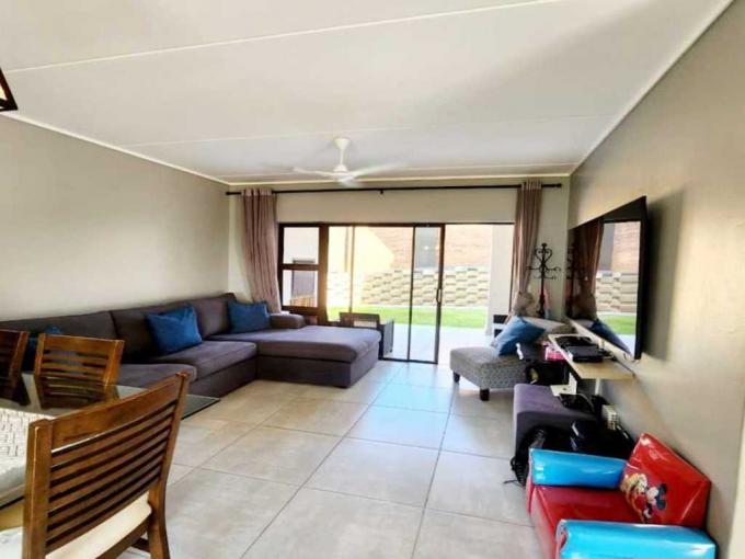 3 Bedroom Sectional Title for Sale For Sale in Umhlanga  - MR633171