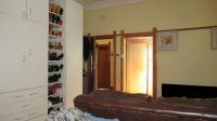 Main Bedroom - 18 square meters of property in Kensington B - JHB