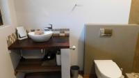 Bathroom 2 - 6 square meters of property in Phezulu