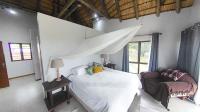 Main Bedroom - 22 square meters of property in Phezulu