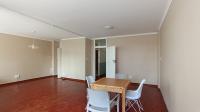 Dining Room - 16 square meters of property in Benmore Gardens