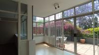 Patio - 14 square meters of property in Benmore Gardens