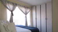 Main Bedroom - 15 square meters of property in Ormonde