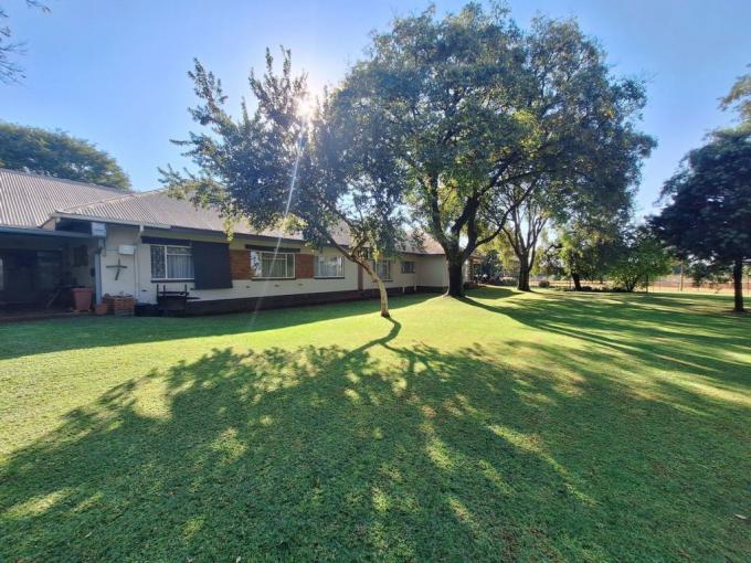 Smallholding for Sale For Sale in Rustenburg - MR633610