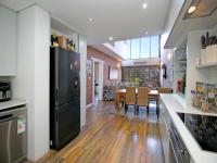 Kitchen of property in Atholl Gardens