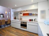 Kitchen of property in Atholl Gardens