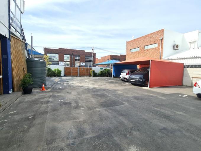 Commercial for Sale For Sale in Parow Central - MR633790