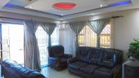 Lounges - 16 square meters of property in Lovu