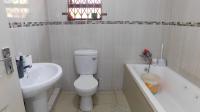 Bathroom 1 - 4 square meters of property in Lovu