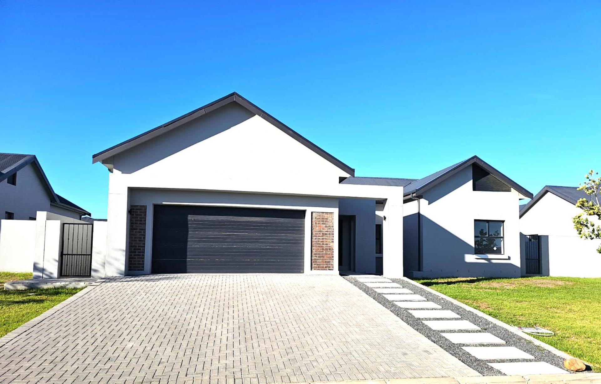  of property in Paarl