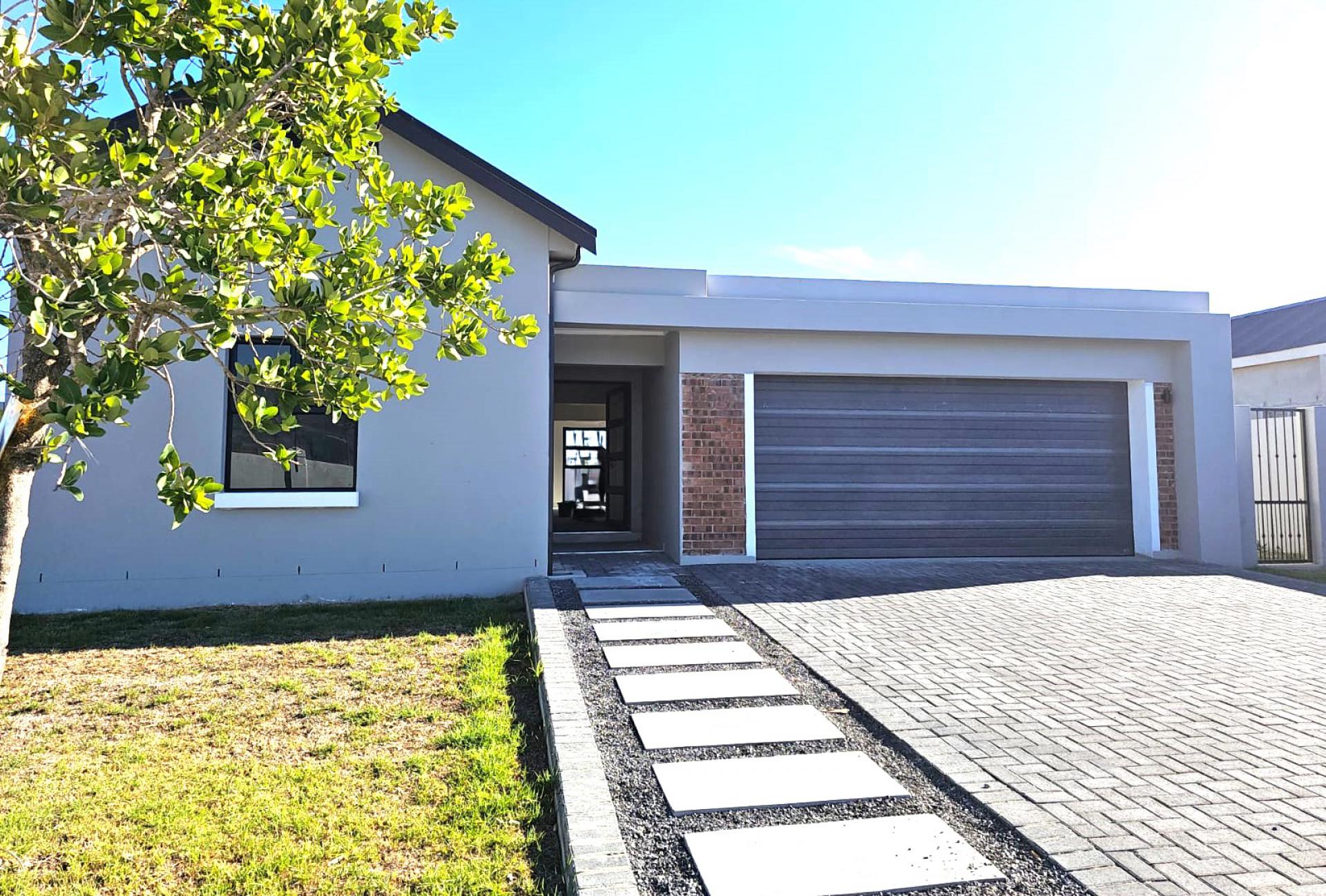  of property in Paarl