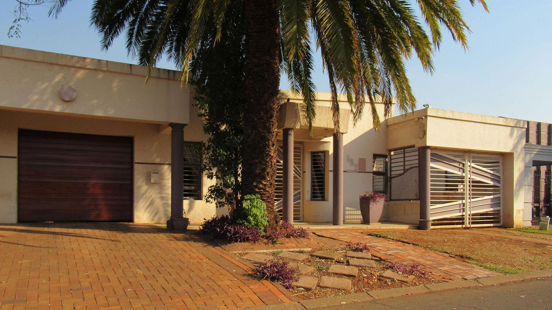 Front View of property in Lenasia