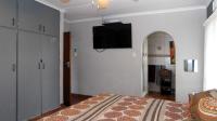 Main Bedroom - 19 square meters of property in St Winifreds