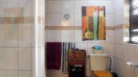 Main Bathroom - 5 square meters of property in St Winifreds