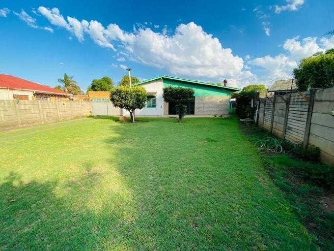 3 Bedroom House for Sale For Sale in Vanderbijlpark - MR634161