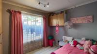 Bed Room 2 - 10 square meters of property in Glenmarais (Glen Marais)