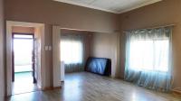 Lounges - 50 square meters of property in Uvongo