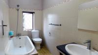 Bathroom 1 - 6 square meters of property in Uvongo