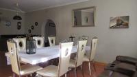 Dining Room - 25 square meters of property in Dan Pienaarville