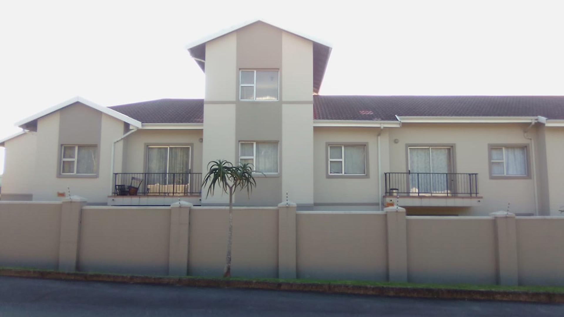 Front View of property in Beacon Bay