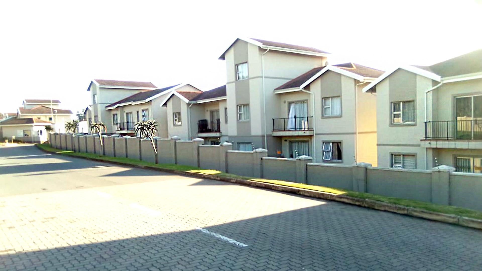 Front View of property in Beacon Bay