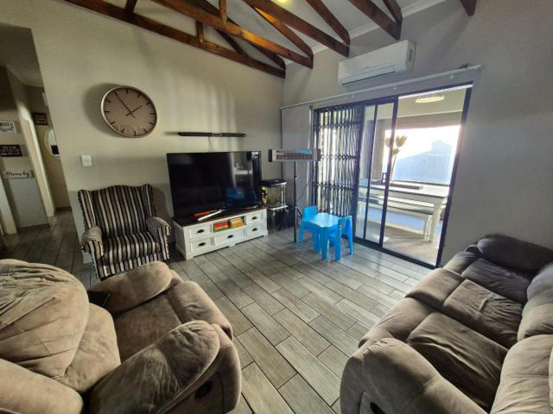 Lounges of property in Waterkloof (Rustenburg)