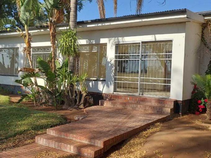 3 Bedroom House for Sale For Sale in Kakamas - MR634559