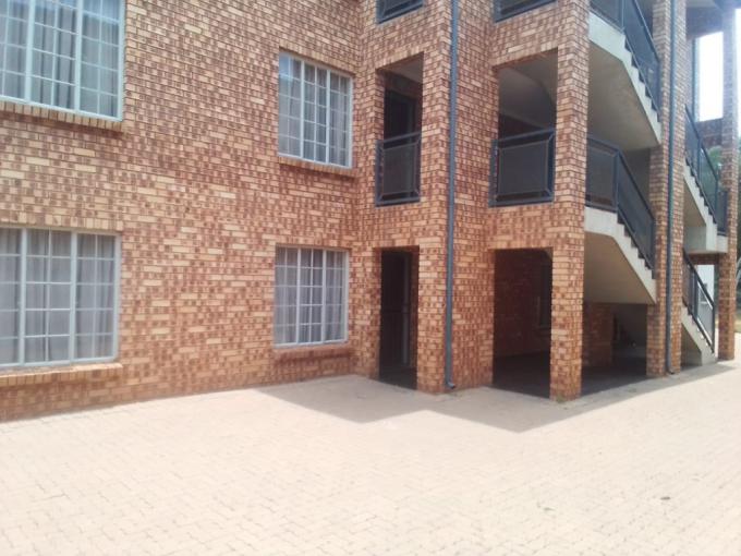 2 Bedroom Apartment for Sale For Sale in Middelburg - MP - MR634610