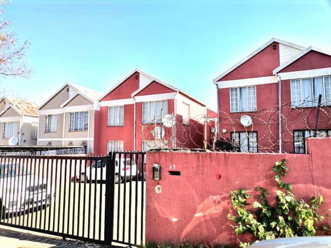 2 Bedroom House for Sale For Sale in Jeppestown - MR634630