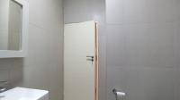 Bathroom 1 - 6 square meters of property in Erand Gardens