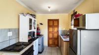 Kitchen - 6 square meters of property in Alberton