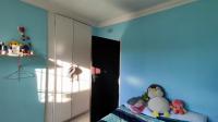 Bed Room 2 - 12 square meters of property in Brackendowns