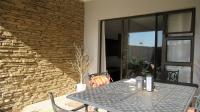 Patio - 16 square meters of property in Greenstone Hill