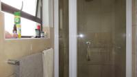 Main Bathroom - 4 square meters of property in Greenstone Hill