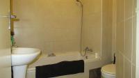 Bathroom 1 - 5 square meters of property in Suideroord