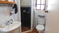 Bathroom 1 - 3 square meters of property in Glen Hills