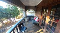 Balcony - 12 square meters of property in Glen Hills