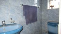 Guest Toilet - 2 square meters of property in West Turffontein