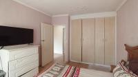 Bed Room 2 - 16 square meters of property in Karenpark