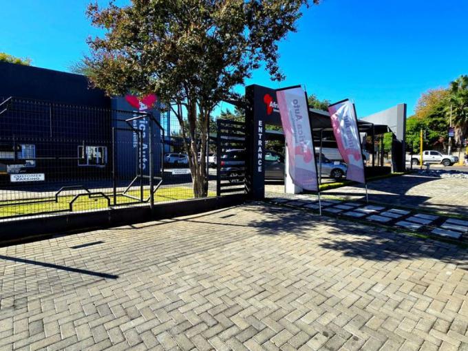 Commercial for Sale For Sale in Rustenburg - MR635094