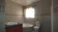 Main Bathroom - 12 square meters of property in Buccleuch